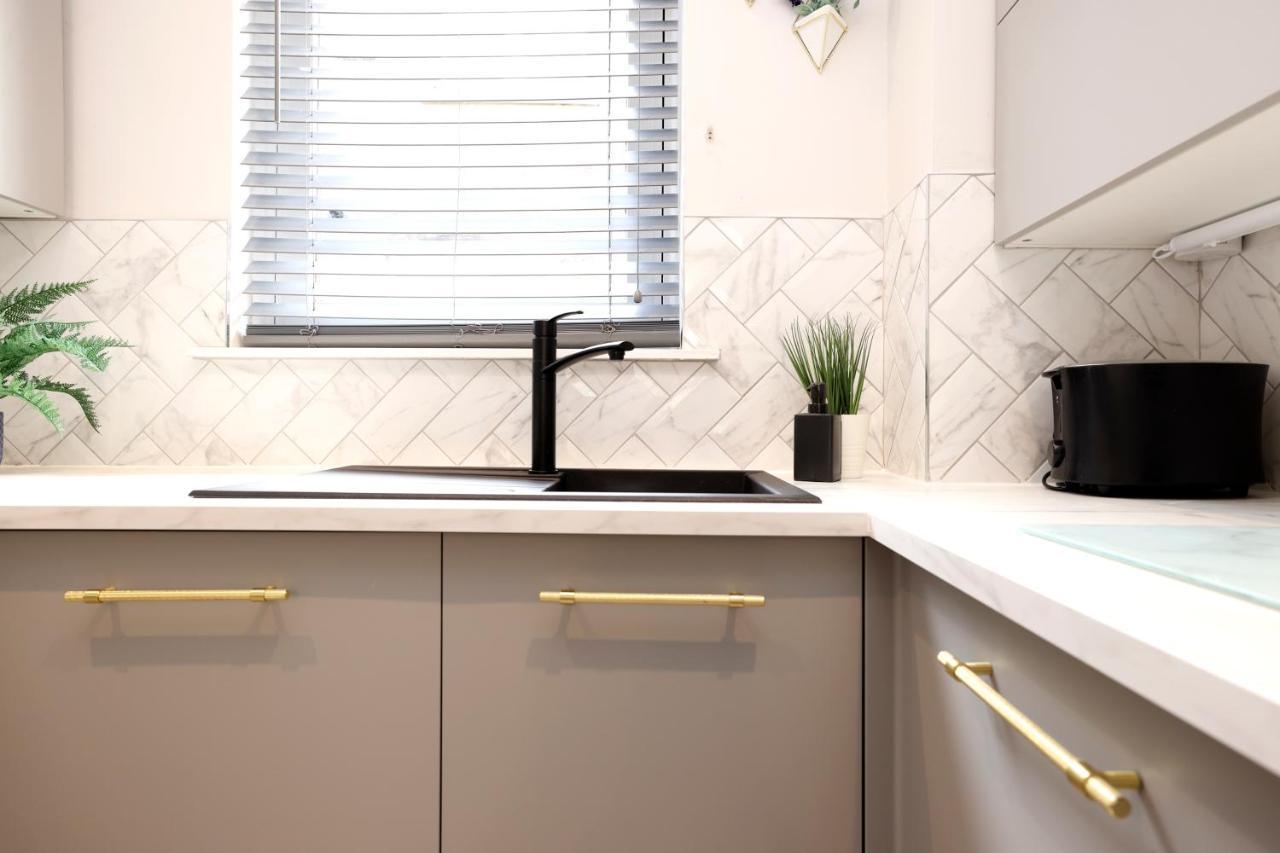 Joivy Modern 1 Bed Flat In West End, Close To Princes Gardens Edimburgo Exterior foto